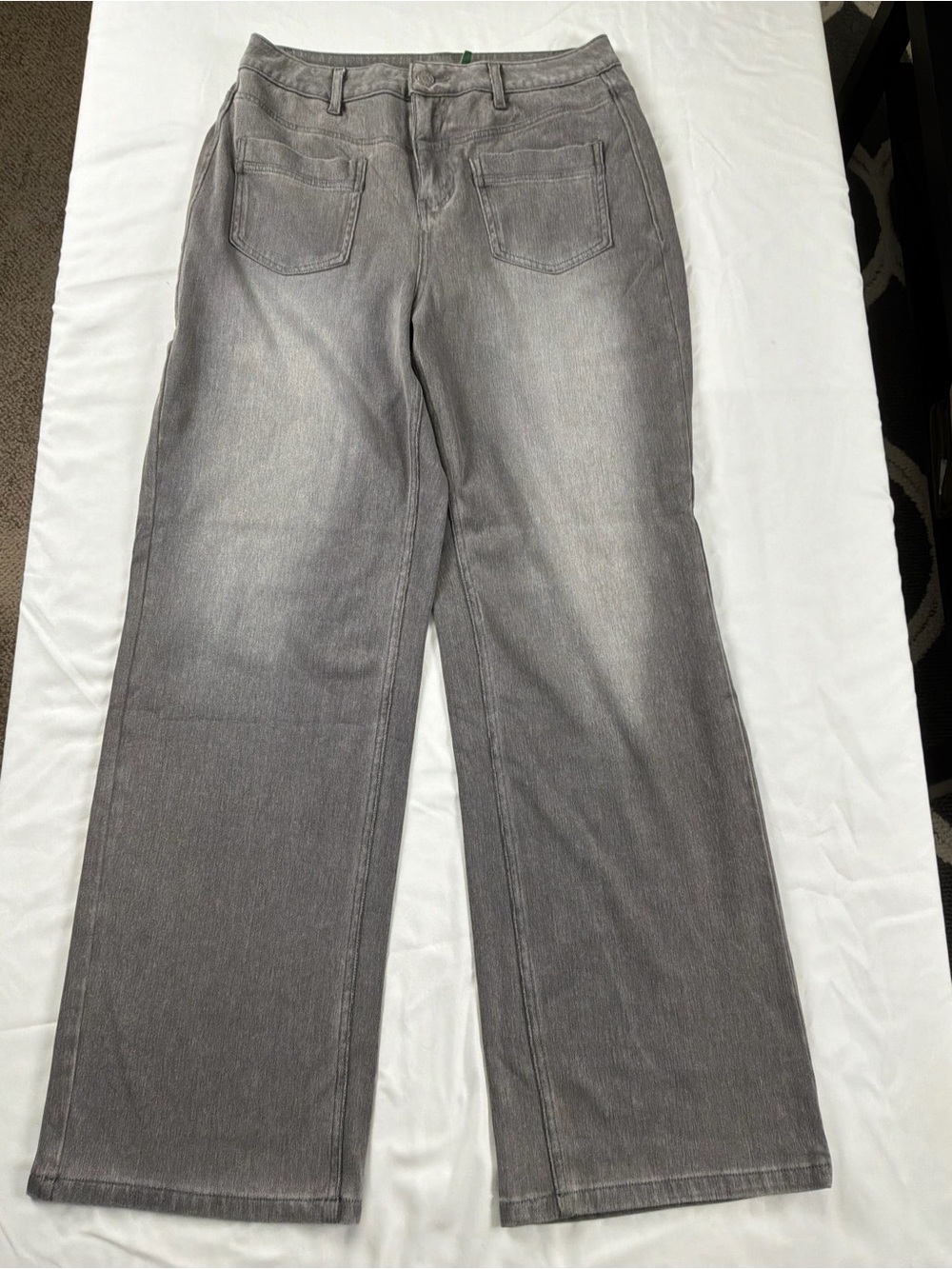 HALARA Gray Wide-Leg Jeans - High-Rise Flare